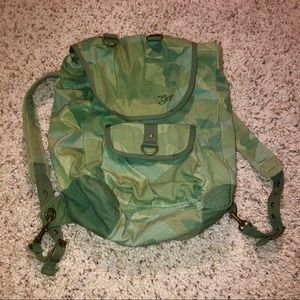 NWOT Gap Kids Camouflaged Green Backpack